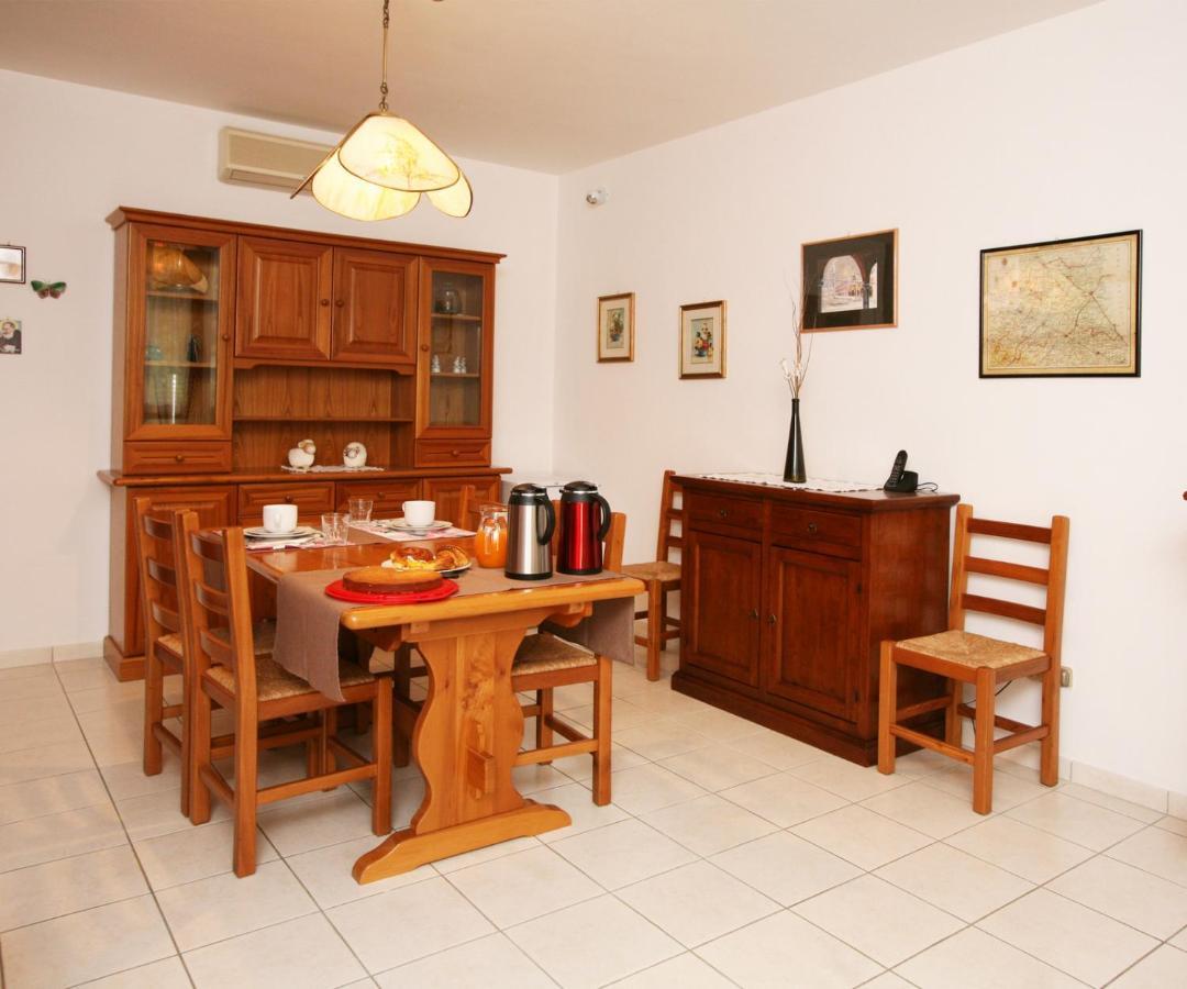 I Salici Di Laura Acomodação com café da manhã Porto Fuori Exterior foto